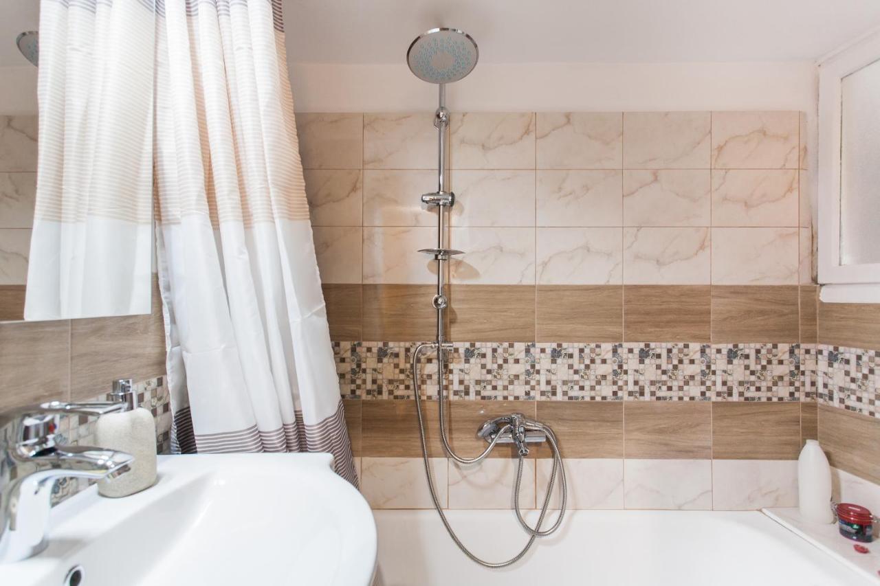 أثينا Safe Quiet Rooms In Apartment Close To Metro Station And Walk Acropolis المظهر الخارجي الصورة